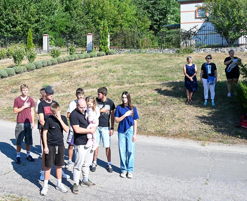 У Демівщині вшанували Героїв-земляків: відкрили Алею Слави та меморіальну дошку