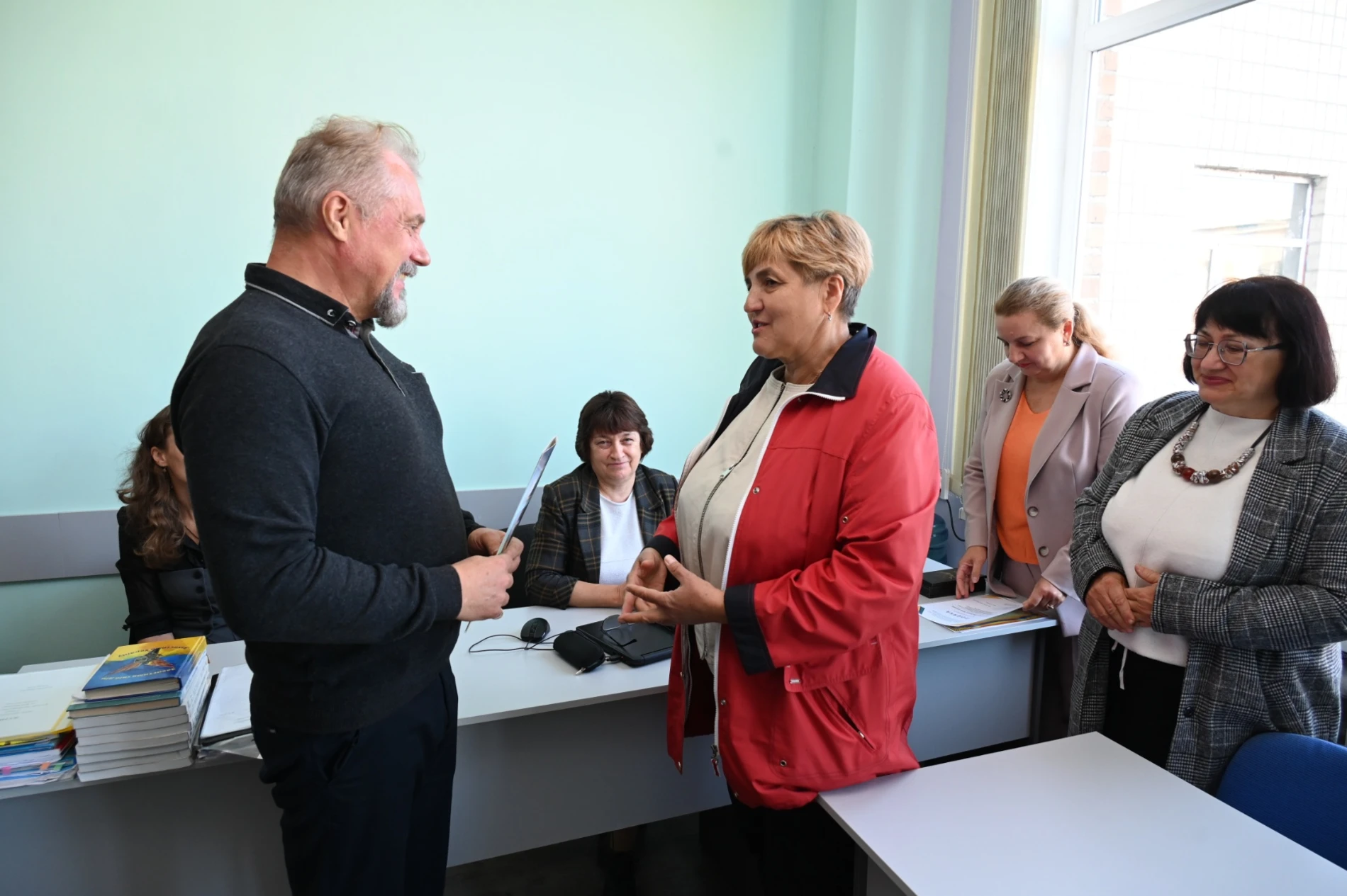 Працівників освіти Кагарличчини вітали із професійним святом