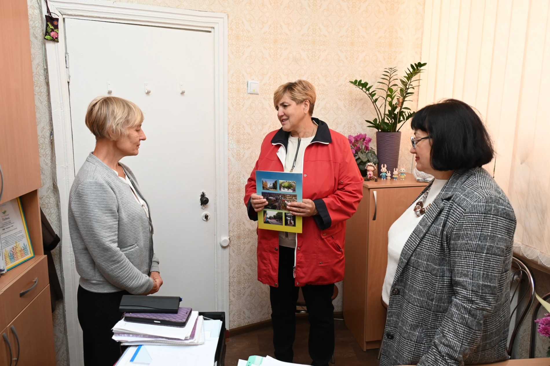 Працівників освіти Кагарличчини вітали із професійним святом