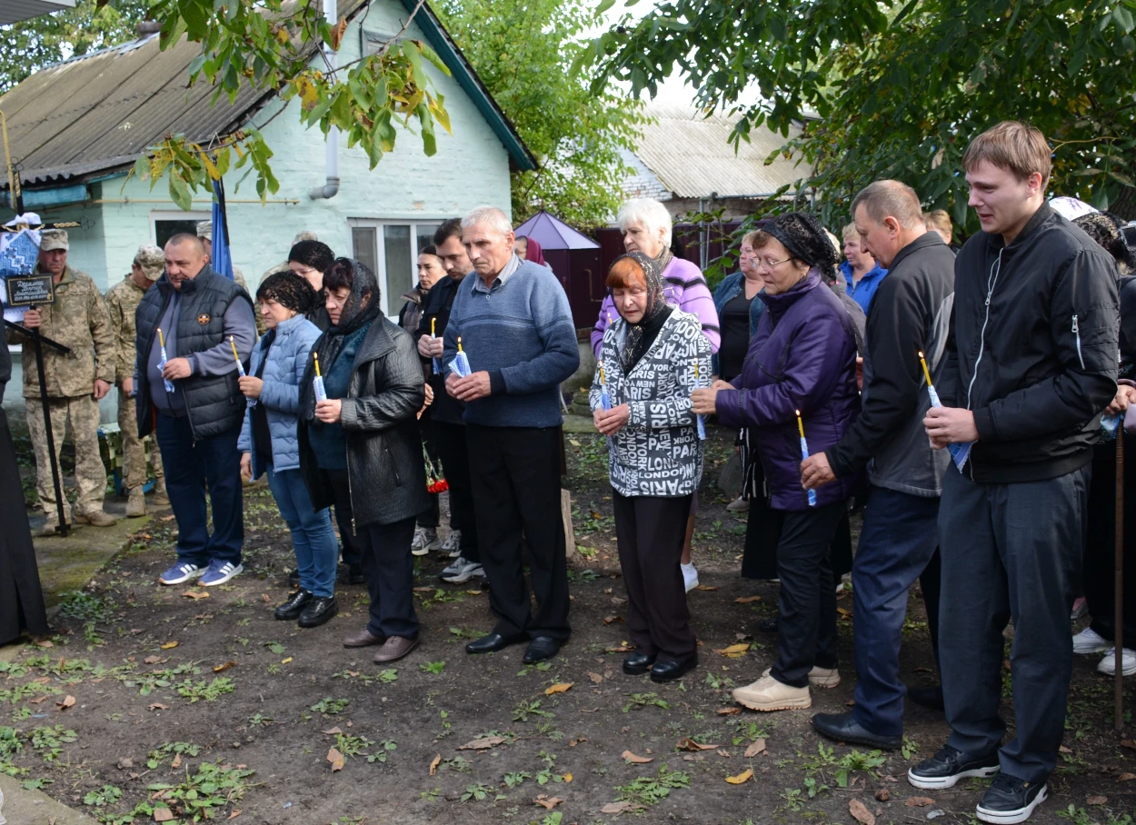 В Гороховому провели в останню путь воїна Віктора Дремлюгу - 5