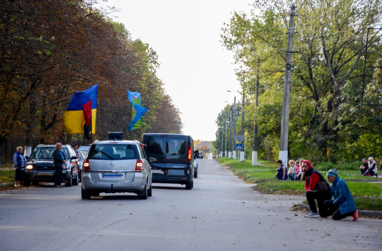 У найважчий час став на захист України - у Кагарлику провели в останню путь воїна Олега Мацібуру