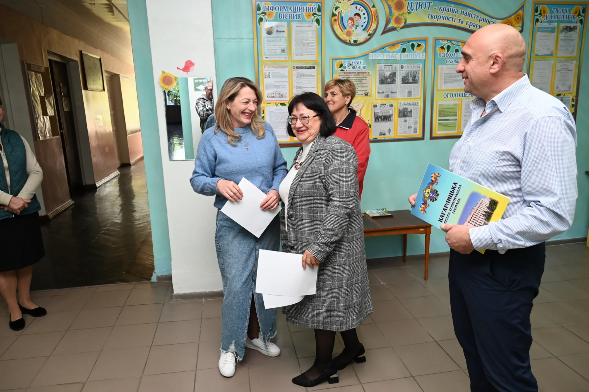 Працівників освіти Кагарличчини вітали із професійним святом