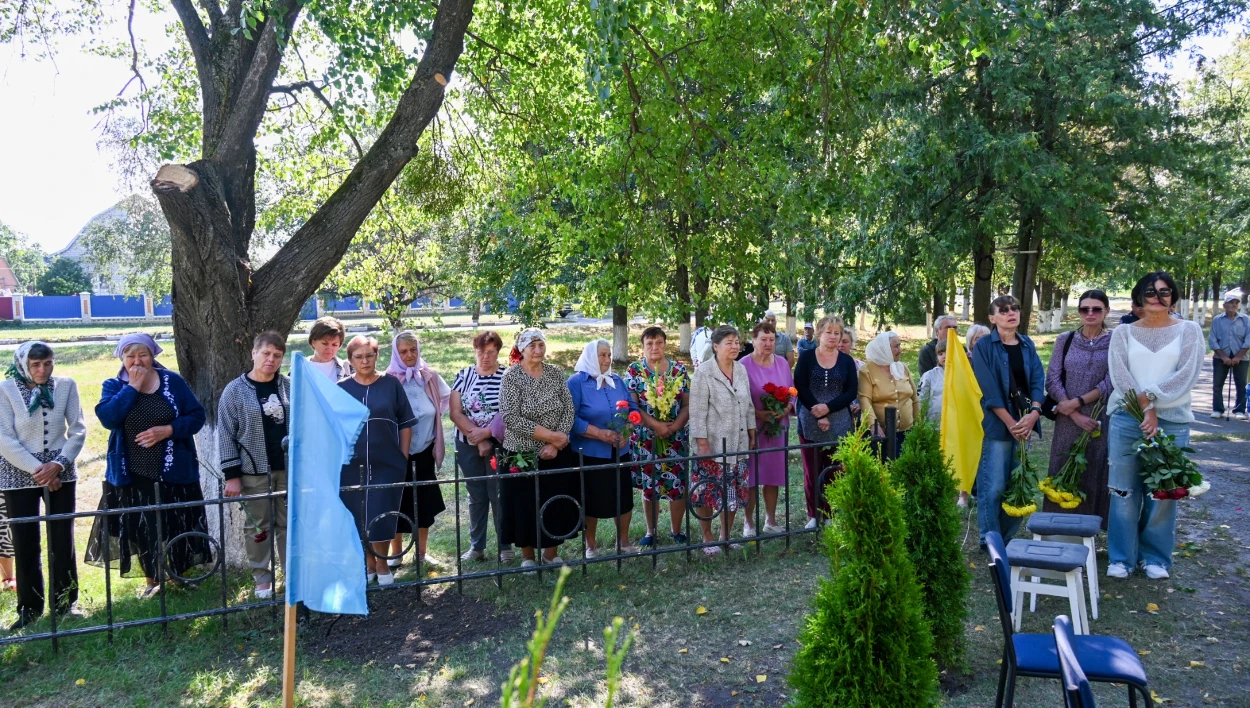 У Слободі відкрили Алею Слави Героїв: громада увічнила пам’ять чотирьох воїнів-земляків