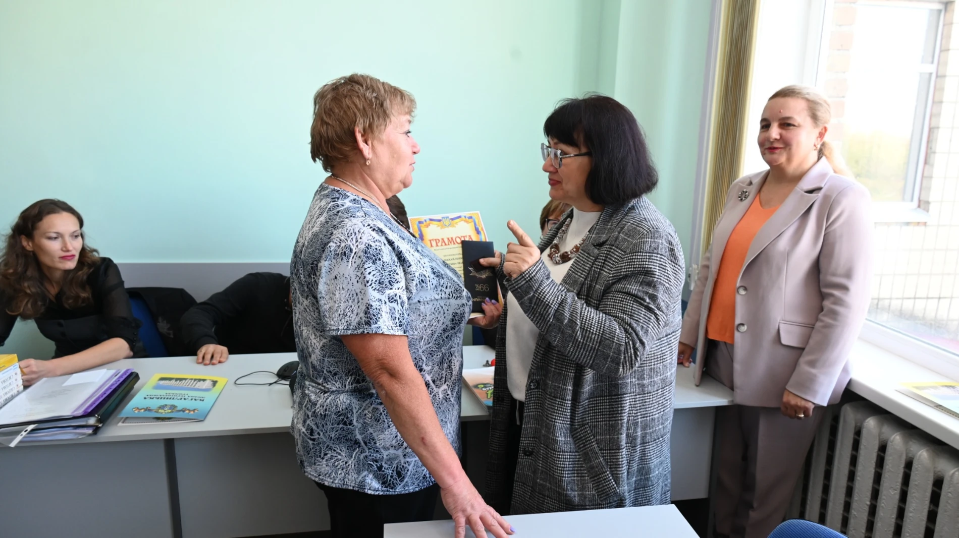 Працівників освіти Кагарличчини вітали із професійним святом