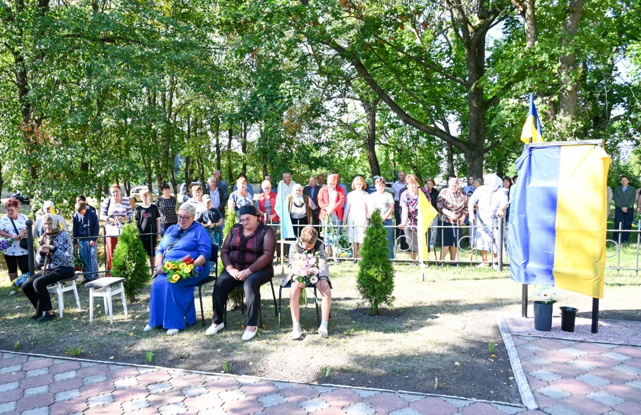 У Слободі відкрили Алею Слави Героїв: громада увічнила пам’ять чотирьох воїнів-земляків