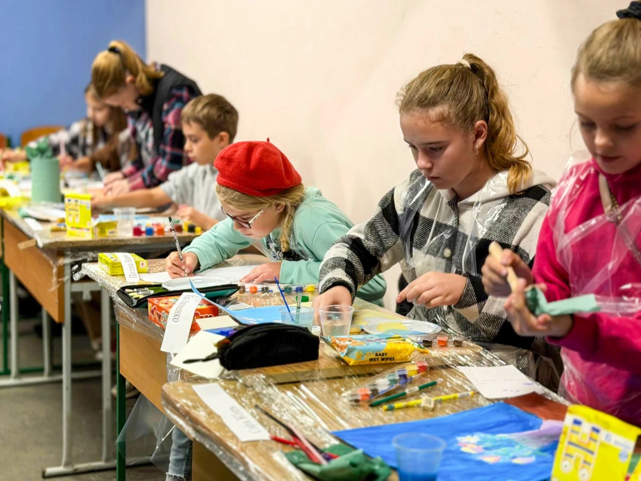 Палітра єдності: у Ржищеві нагородили лауреатів дитячого живописного конкурсу