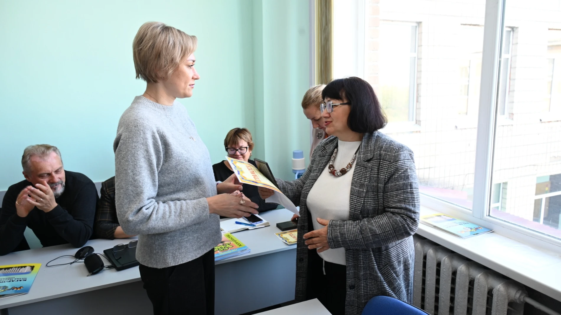 Працівників освіти Кагарличчини вітали із професійним святом