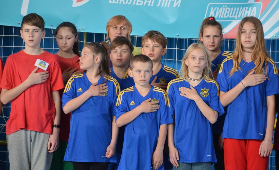 Учасники змагань "Учнівська ліга "Здорова Україна" в Кагарлику
