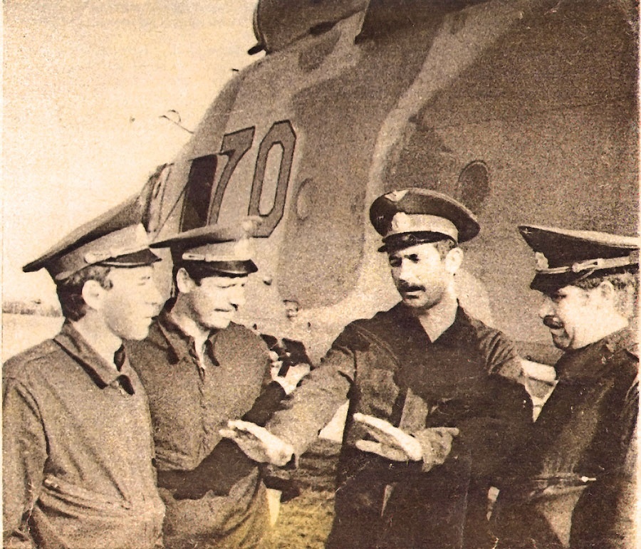 Анатолій Матюшок серед колег. Під час ліквідації аварії на ЧАЕС