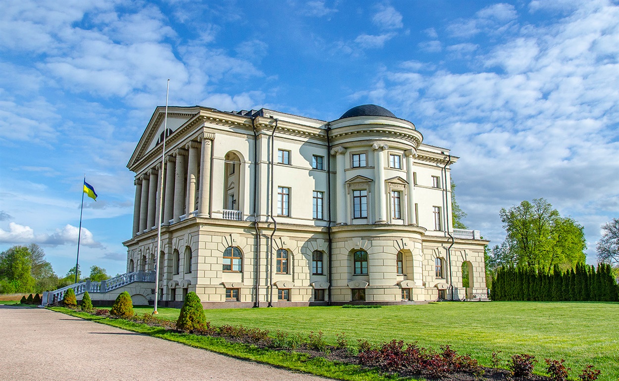 Палац Кирила Разумовського