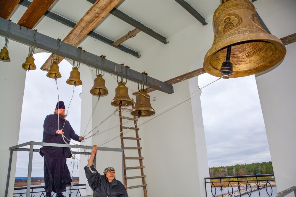 В дзвінниці Спасо-Преображенської церкви