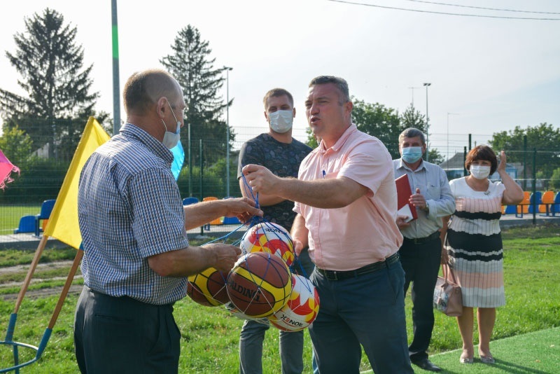 Відкриття тренажерного майданчика в Мирівці