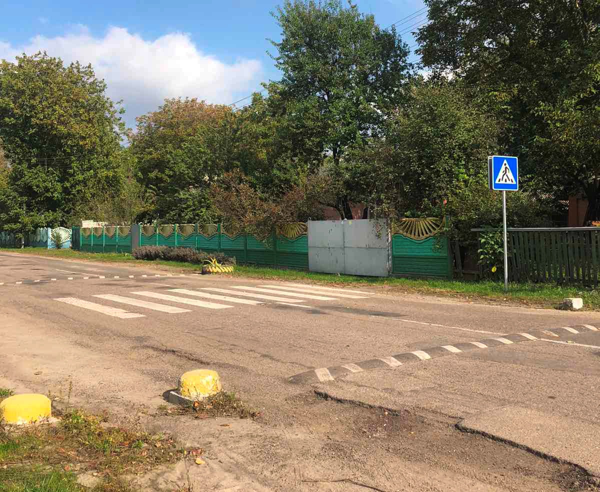 Перехід біля Великопріцьківської школи