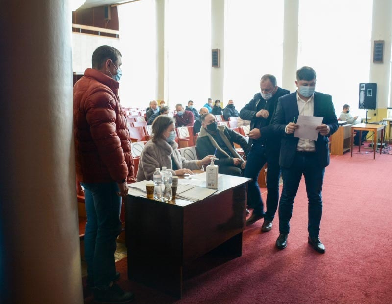Перша сесія Кагарлицької міської ради. Голосування за кандидата на посаду секретаря