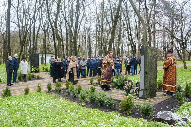 Панахида в Кагарлику за загиблими ліквідаторами 