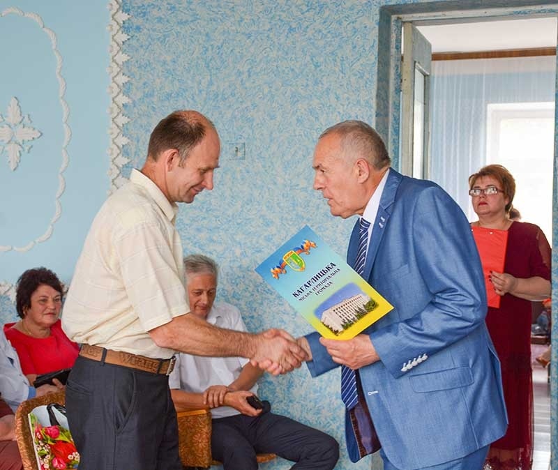 В Кагарлику вручили відзнаки медикам
