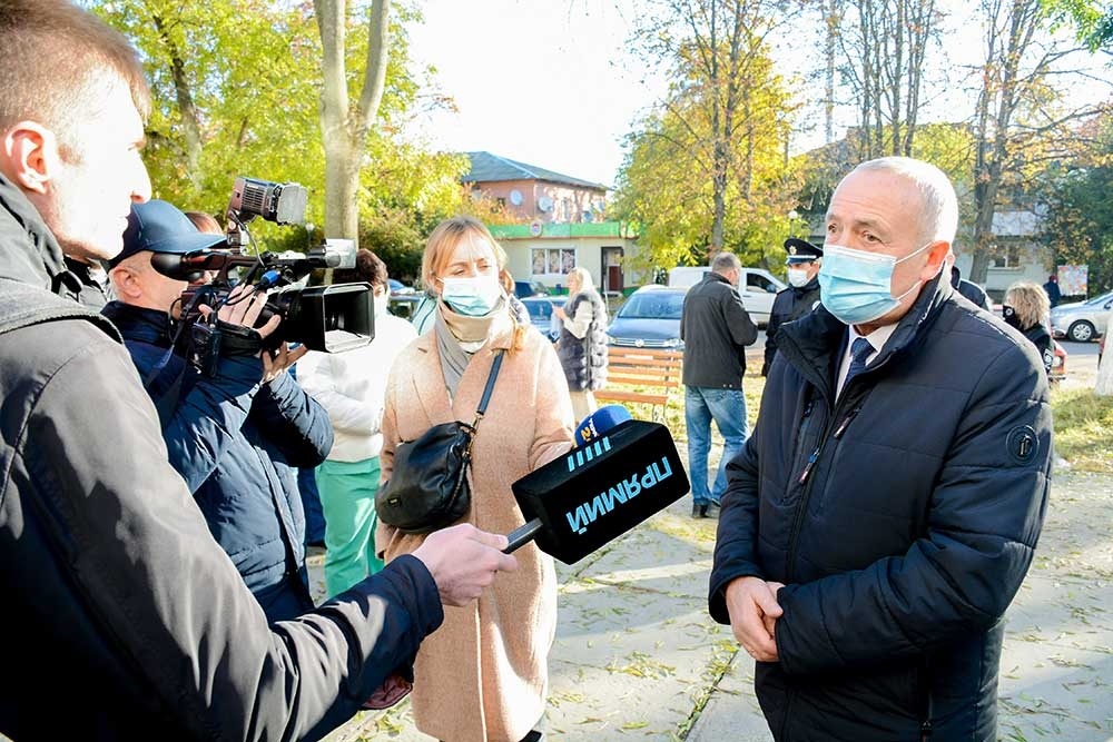 Кагарлицький міський голова Олександр Панюта і журналісти