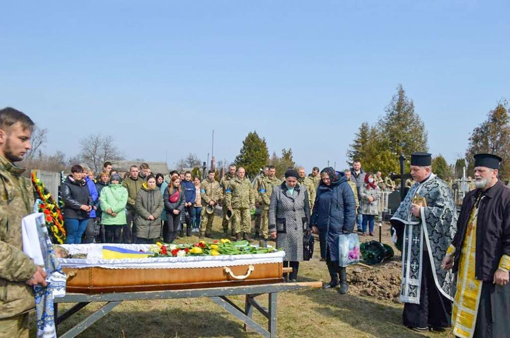 Поховання солдата в Кагарлику