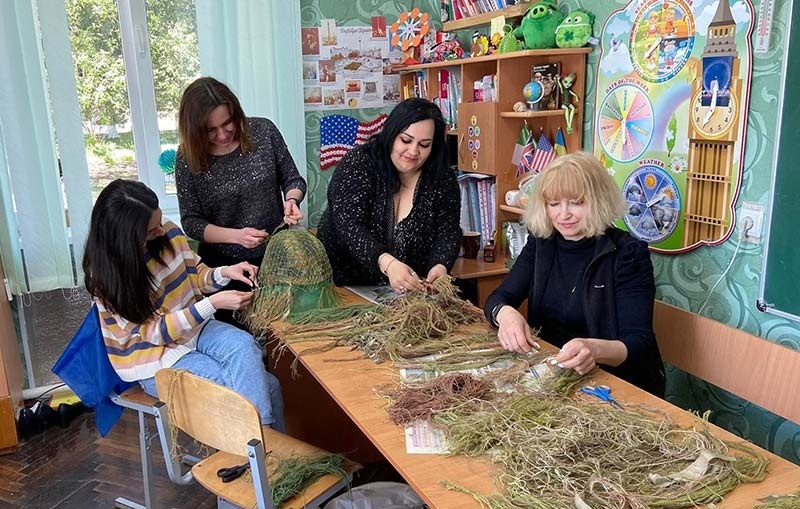 Маскувальні костюми із Кагарлика