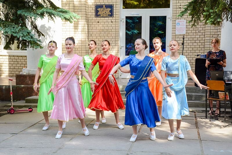 Індійський танок "Карамельок" Кагарлицького ЦДЮТ
