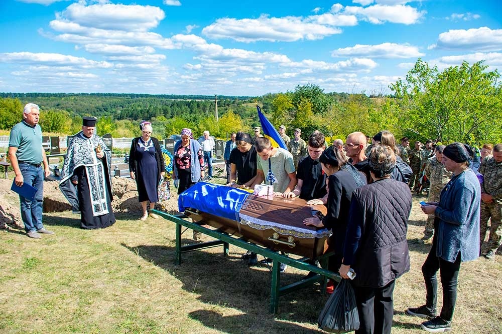 Похорон захисника в Халчі на Кагарличчині