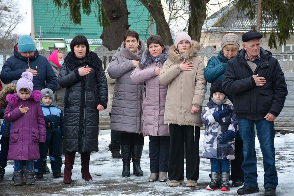 Хвилина мовчанні на відкритті меморіальної дошки на Кагарличчині в ПЕреселенні