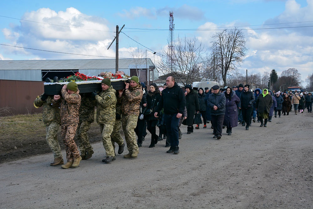 Похорон загиблого солдата в Шпендівці на Кагарличчині