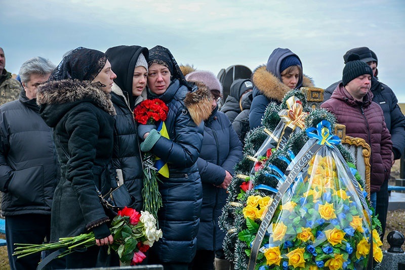 Дружина та дочка загиблого Олефіренка із Шпендівки на Кагарличчині