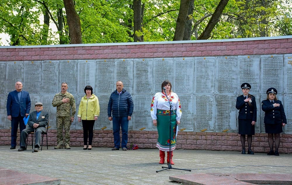 Хвилина мовчання на День примирення в Кагарлику