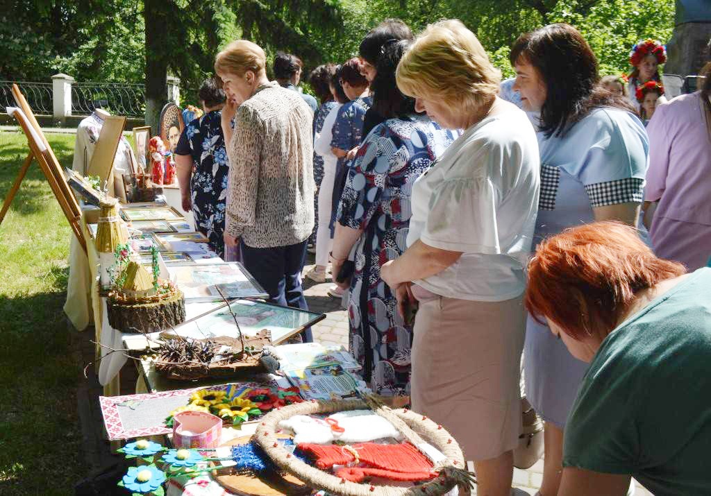 Творча виставка виборів декоративно-ужиткового мистецтва