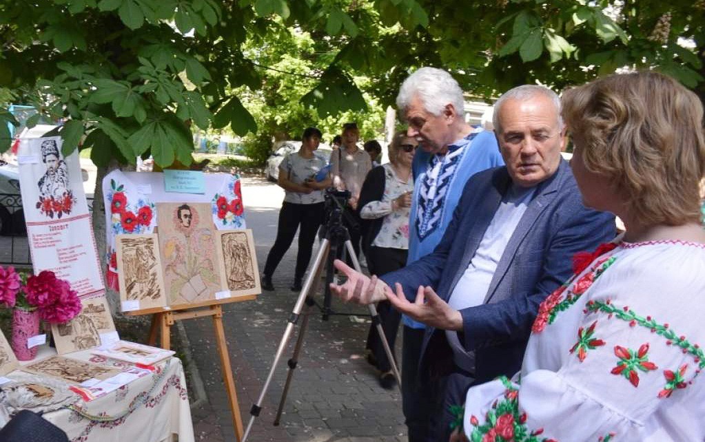 Творча виставка виборів декоративно-ужиткового мистецтва
