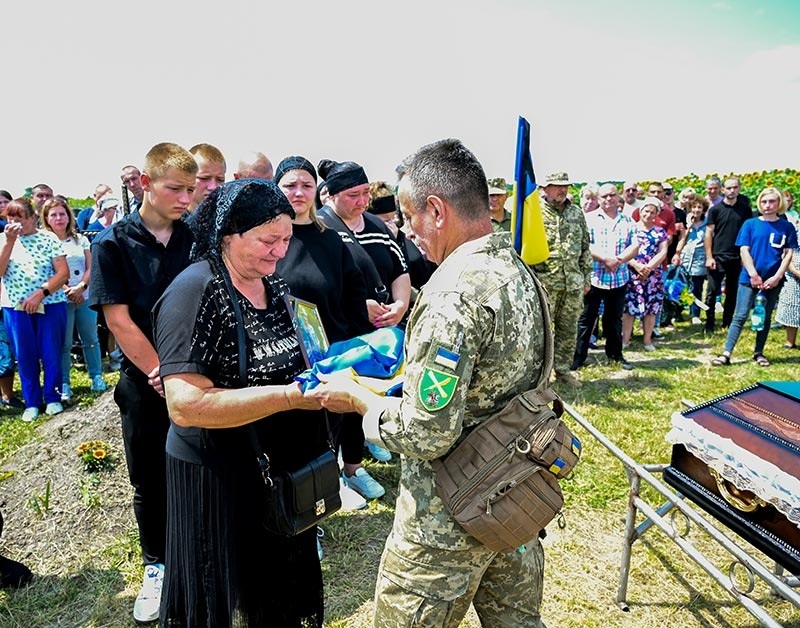 Похорон солдата Ігоря Олексієнка в Кагарлику-7