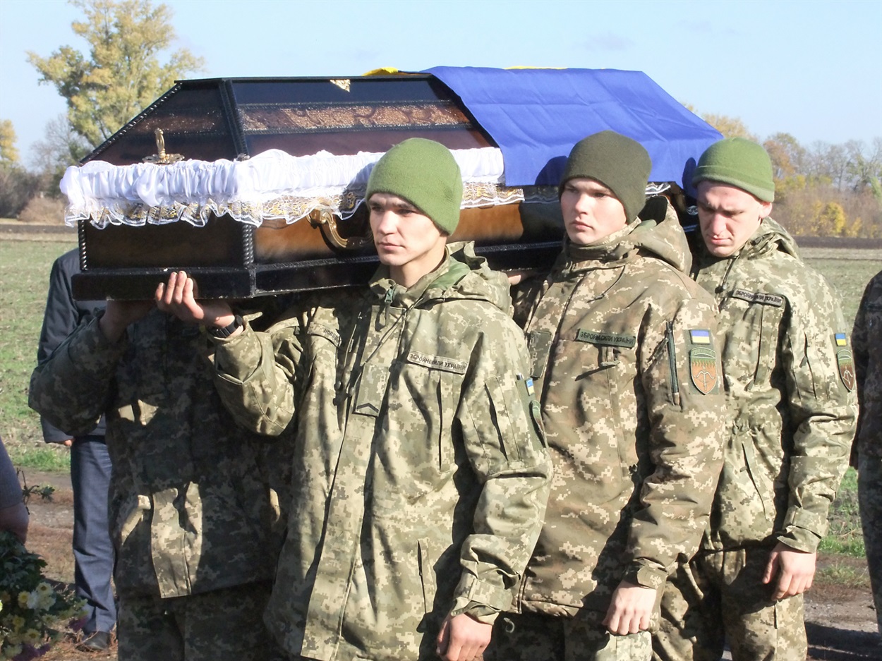 Похорни воїна Дениса Опанасюка у Кагарлику 4