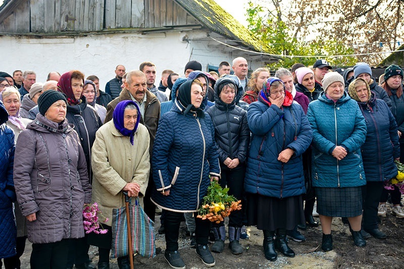 Похорни воїна Віталія Тищенка в Шпендівці на Кагарличчині 2