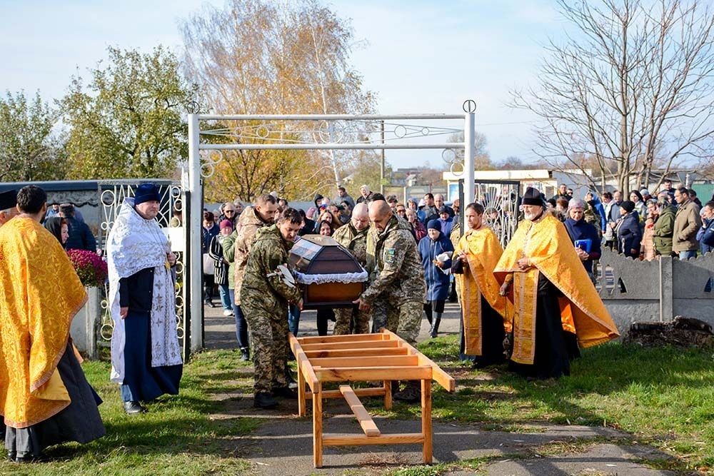 Похорни воїна Євгена Глушка в Сущанах на Кагарличчині 6