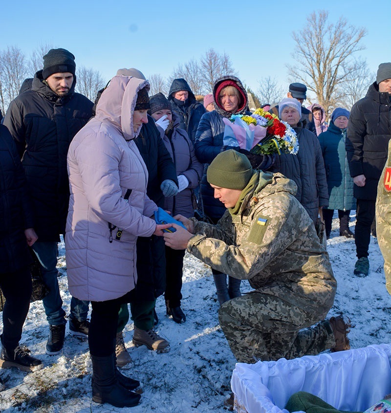 Похорони воїна Валерія Вашеки в Кагарлику 9