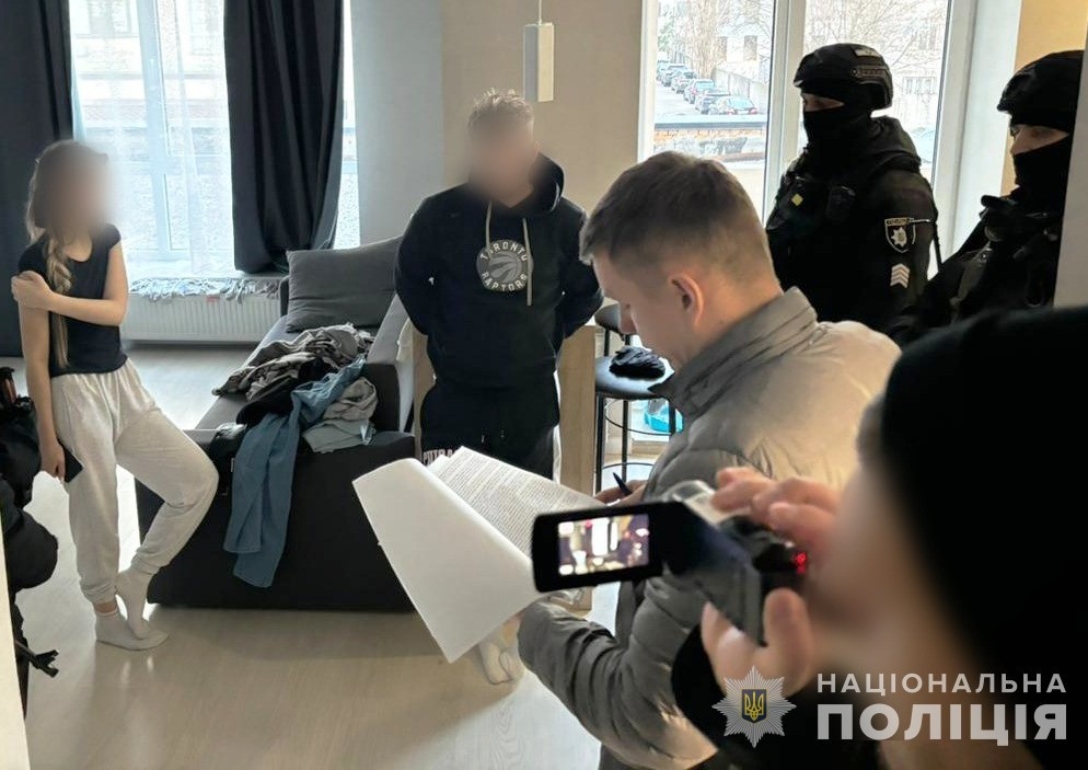 Поліцейські викрили шахраїв на Київщині
