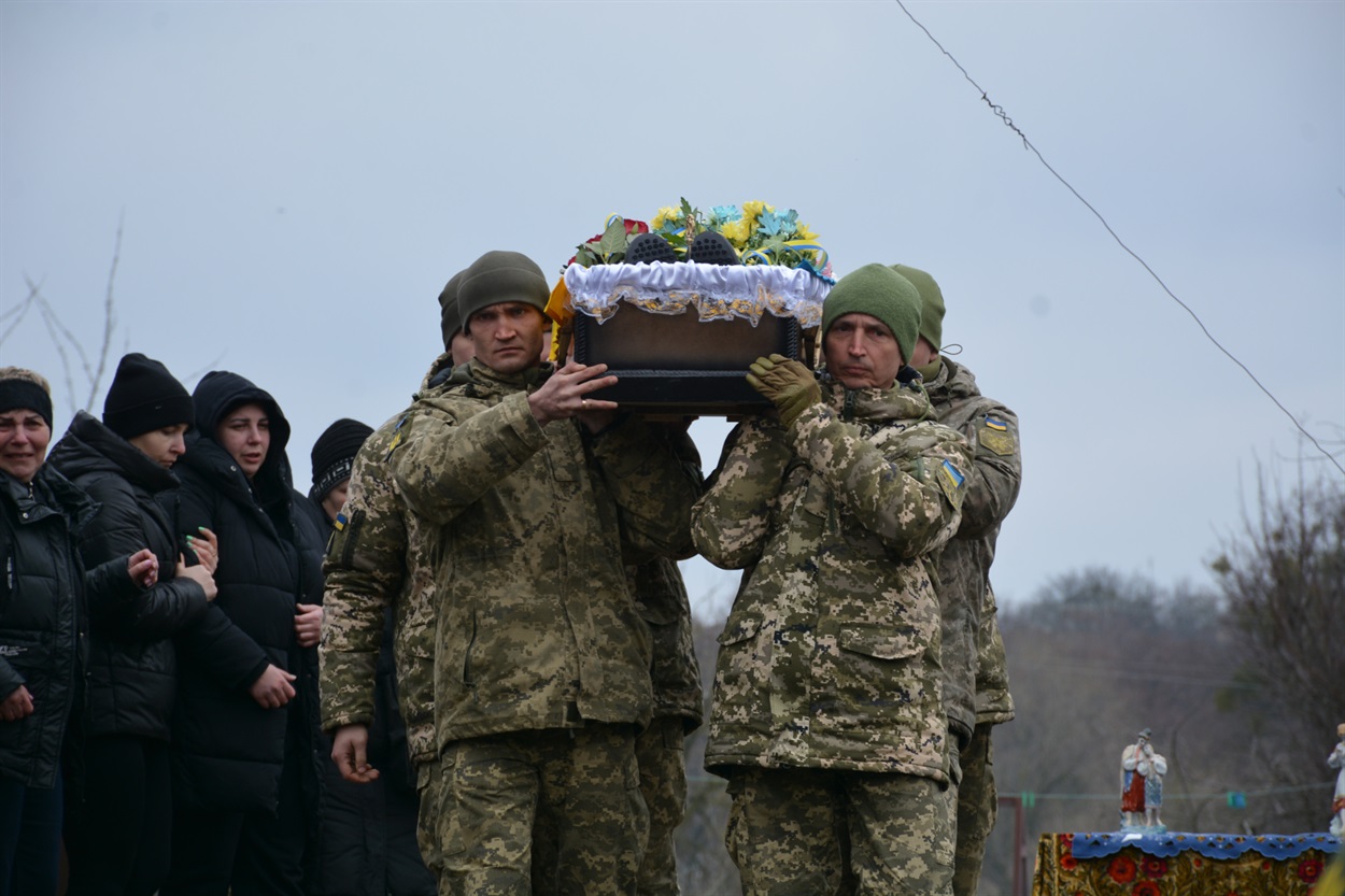 У Кагарлику поховали загиблого воїна Леоніда Реву