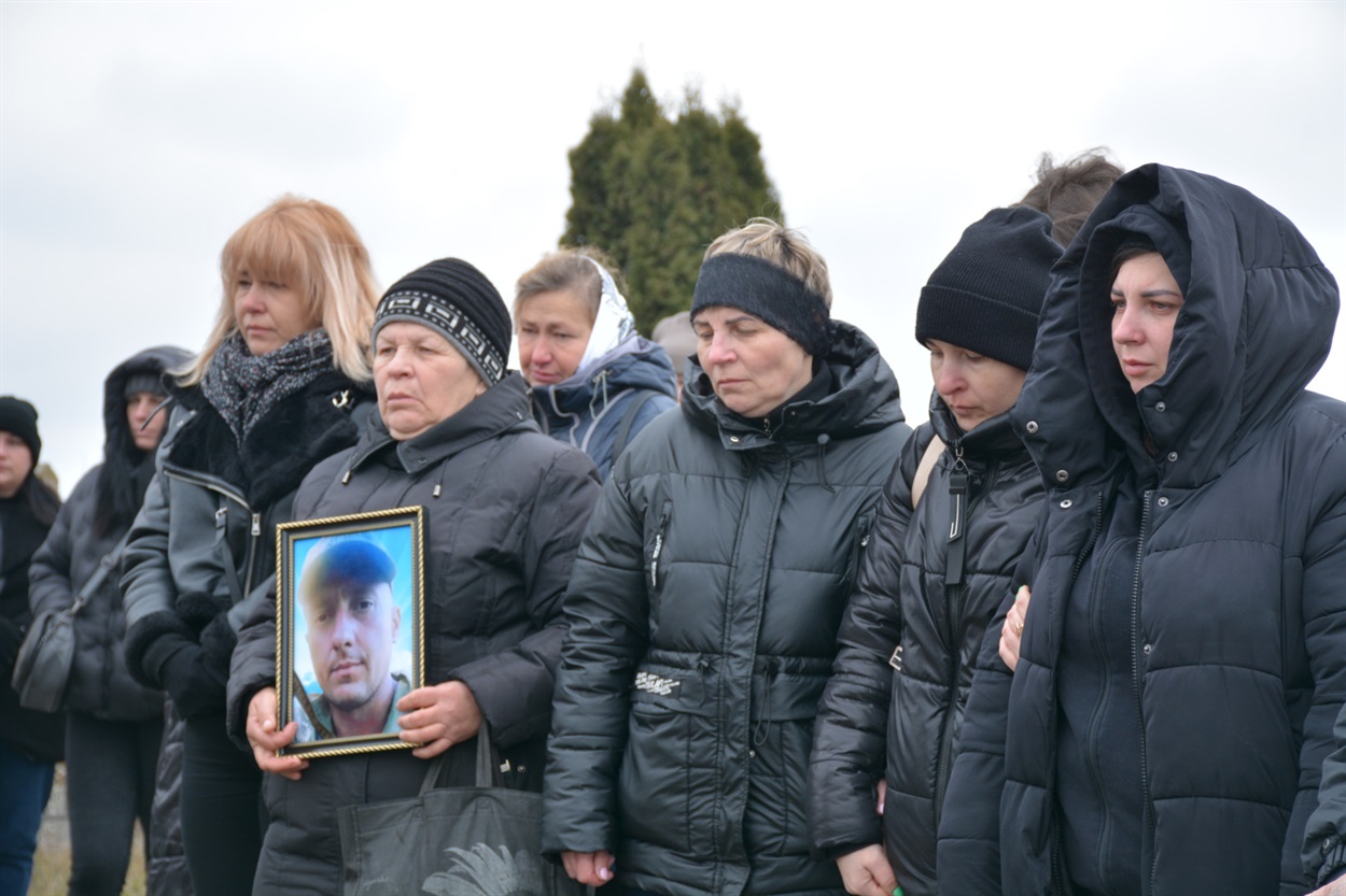 У Кагарлику поховали загиблого воїна Леоніда Реву