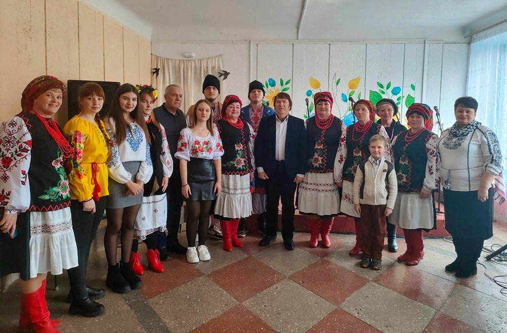 Учасники та гості благодійного заходу в Слободі на Кагарличчині