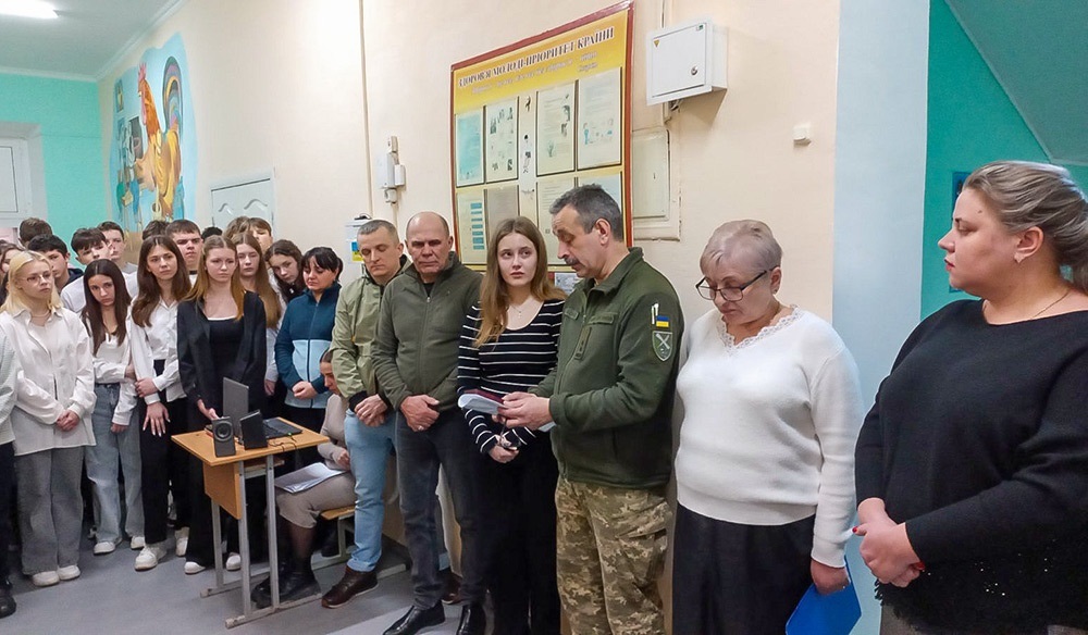 Під час мітингу у Ржищівській гімназії «Гармонія»