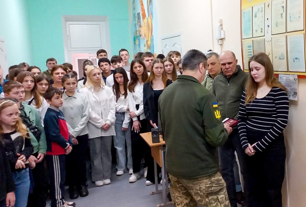 Під час вручення посмертної нагороди Євгенія Карпенка у Ржищеві