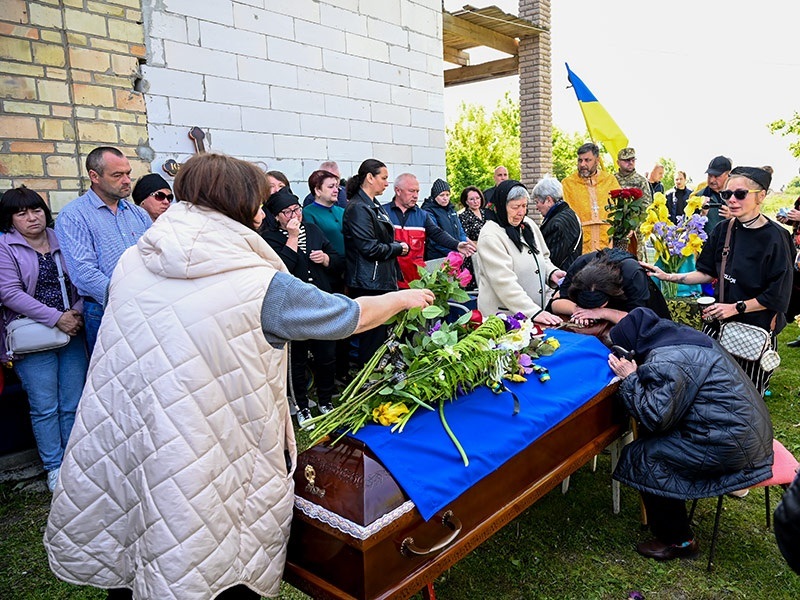 У Кагарлику поховали воїна Вадима Циганка 5
