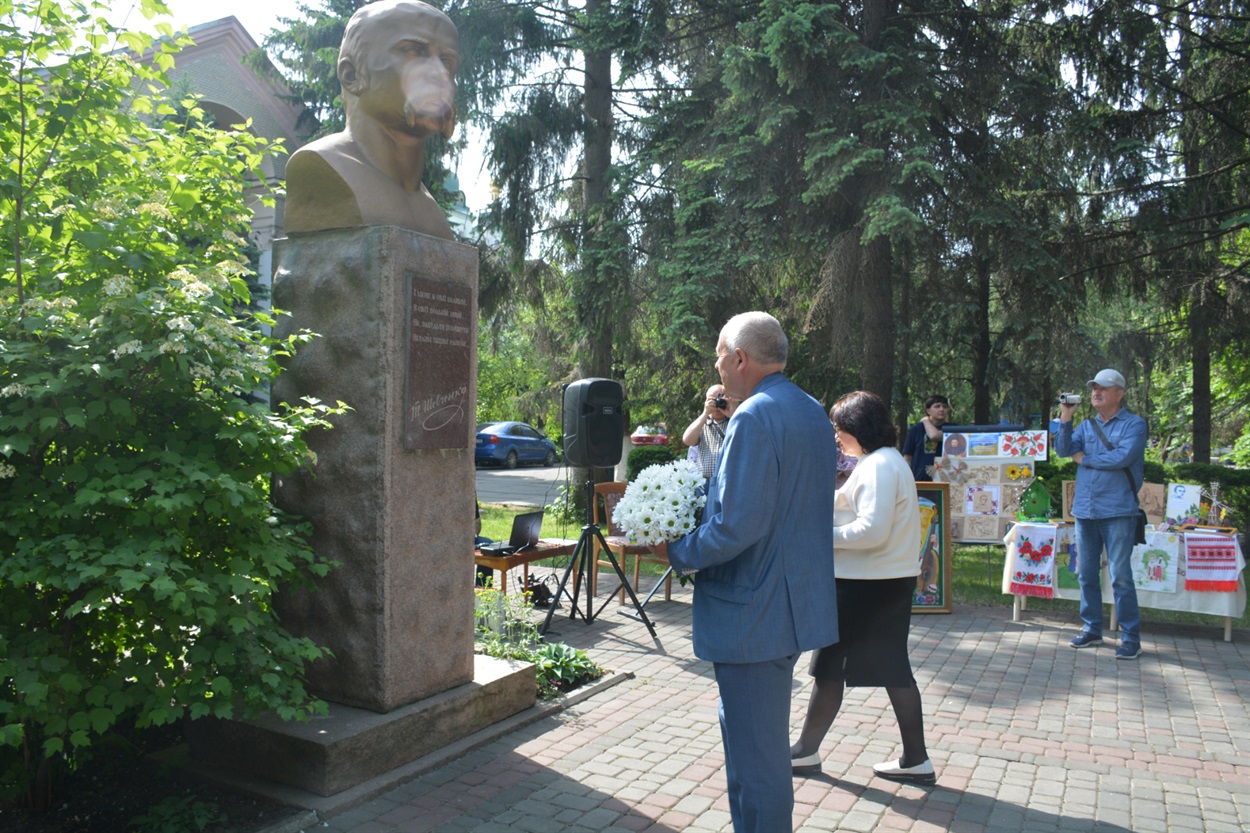 Під час урочистостей в Кагарлику з нагоди річниці перепоховання Тараса Шевченка