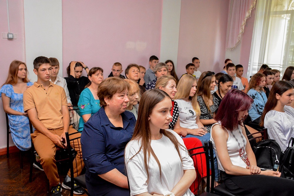Під час вручення нагород талановитим дітям та їх наставникам в Кагарлицькому центрі творчості 4