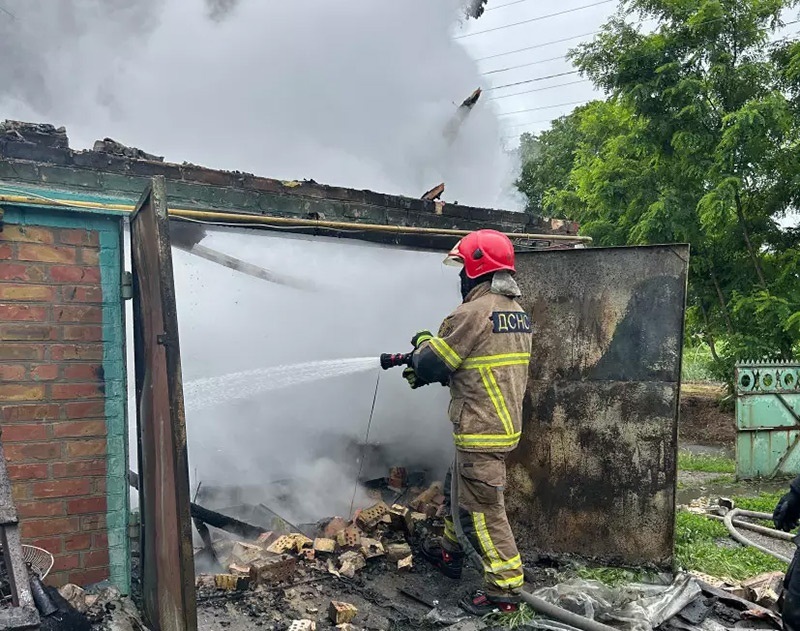 Пожежа у Стайках на Ржищівщині знищила господарчу споруду