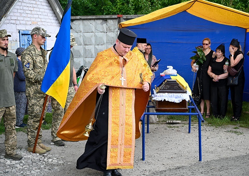 У Кагарлику провели в останню дорогу воїна Євгенія Кучера