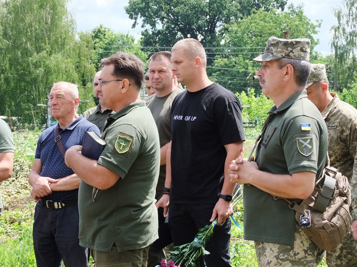 У ЛІщинці Кагарлицької громади провели в останню дорогу воїна Івана Лозинського