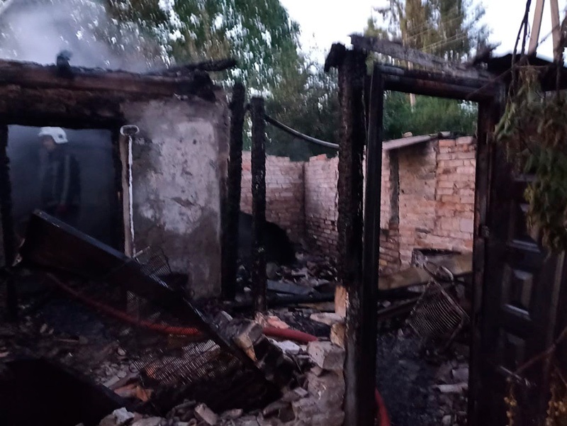 Наслідки пожежі у Півцях Ржищівської МТГ