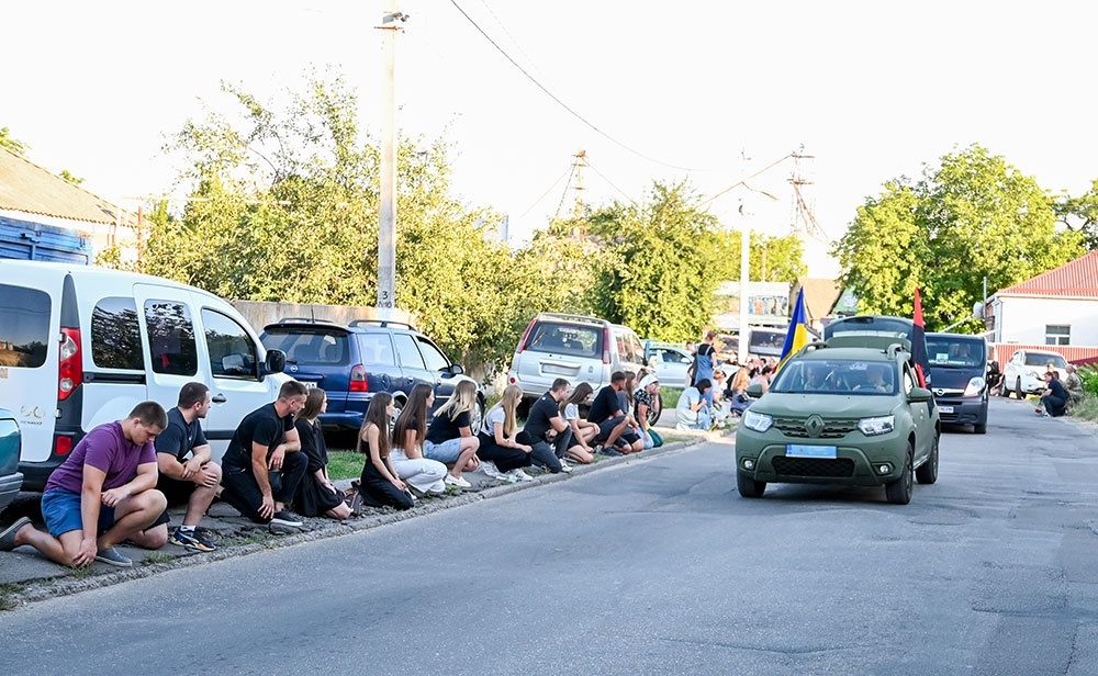 У Кагарлику провели в останню дорогу воїна Мирослава Ярмішка 2